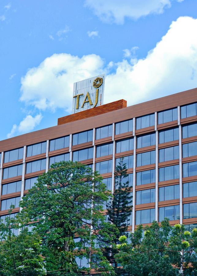 Taj Mg Road Bengaluru Hotel Exterior photo